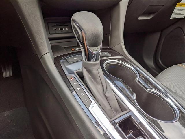 Vehicle image 12 of 23