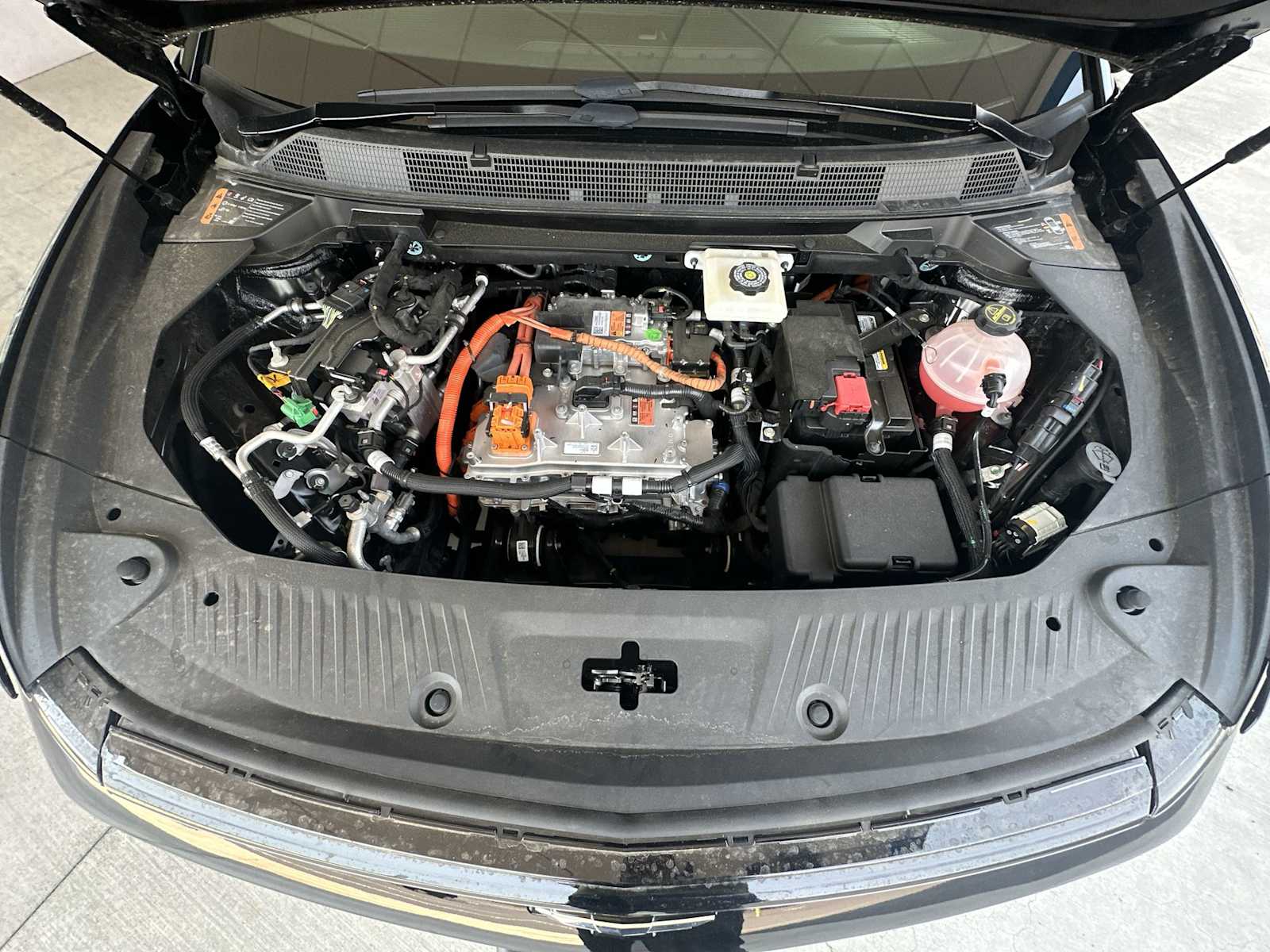 Vehicle image 10 of 32