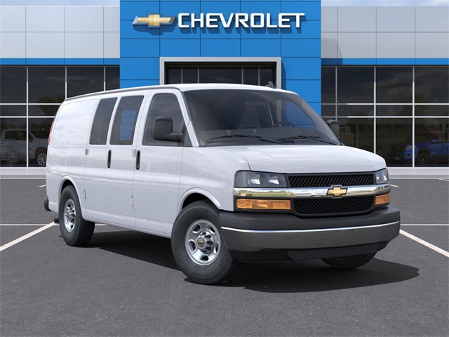Vehicle image 4 of 24