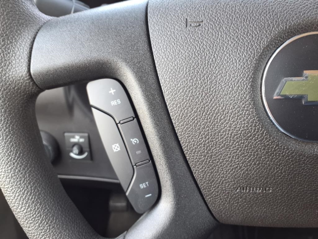 Vehicle image 17 of 20