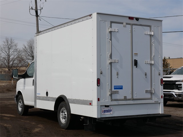 Vehicle image 3 of 16