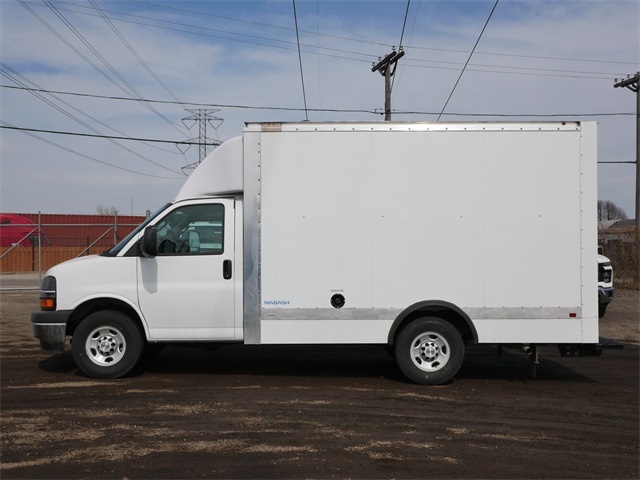 Vehicle image 4 of 16