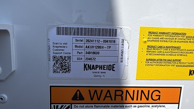 Vehicle image 17 of 40