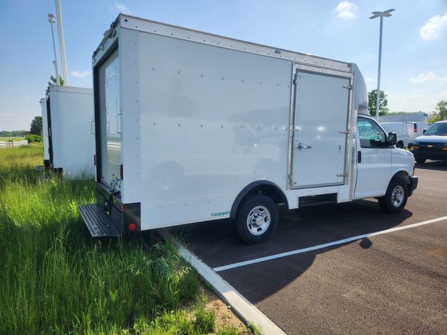 2024 Chevrolet Express Base Image 5 of 27