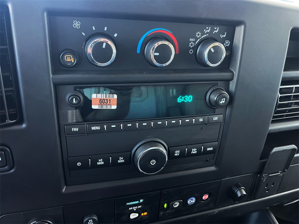 Vehicle image 12 of 26