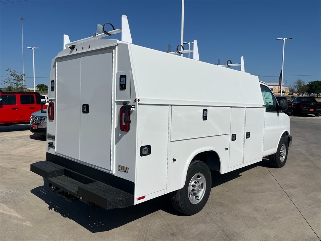 Vehicle image 5 of 26