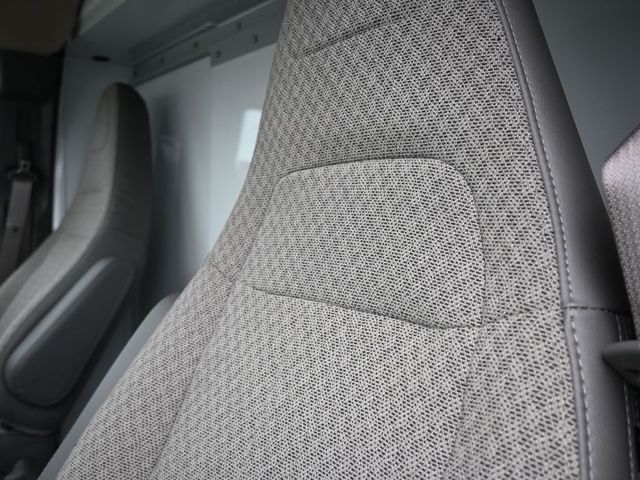 2024 Chevrolet Express Base Image 16 of 25