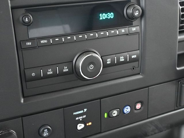 2024 Chevrolet Express Base Image 20 of 25