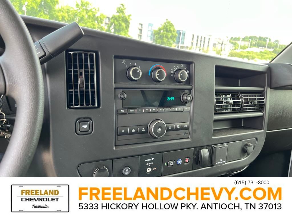 Vehicle image 25 of 25