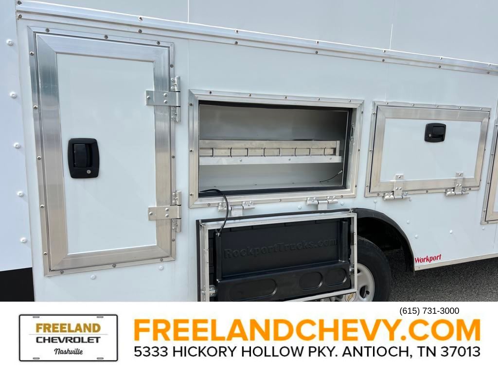 Vehicle image 7 of 25