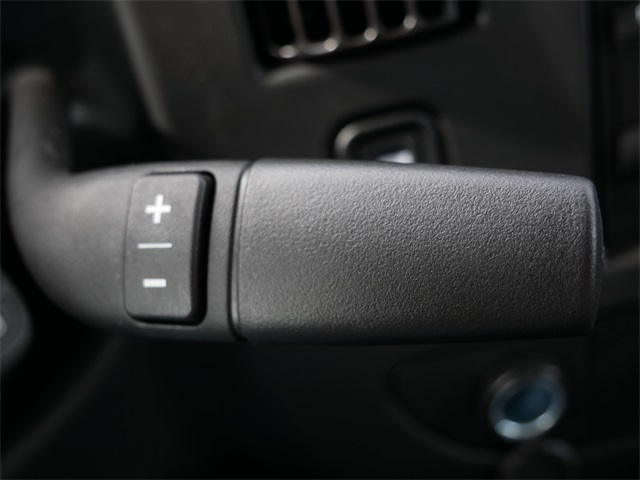 Vehicle image 8 of 16