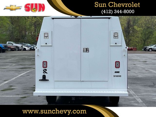 2024 Chevrolet Express Base Image 20 of 31