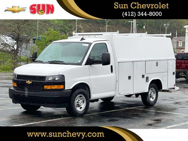 2024 Chevrolet Express Base Image 1 of 31