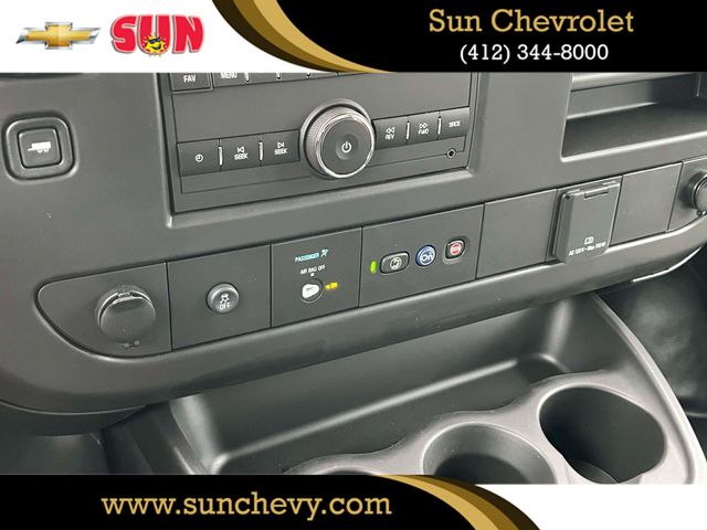 2024 Chevrolet Express Base Image 25 of 31