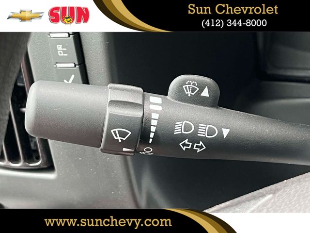 2024 Chevrolet Express Base Image 13 of 31