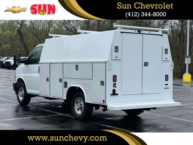 2024 Chevrolet Express Base Image 6 of 31