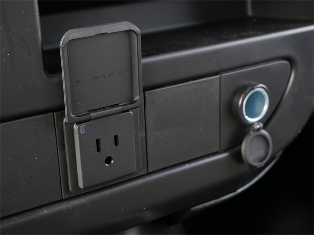 Vehicle image 12 of 16
