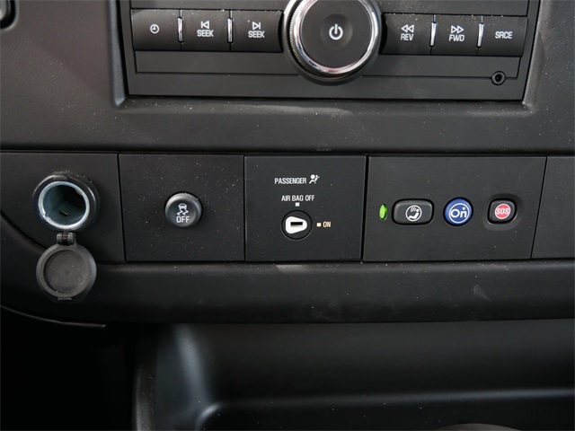 Vehicle image 11 of 16