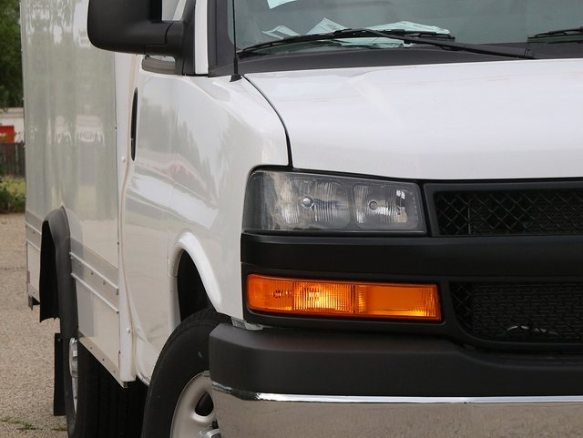 2024 Chevrolet Express Base Image 23 of 27