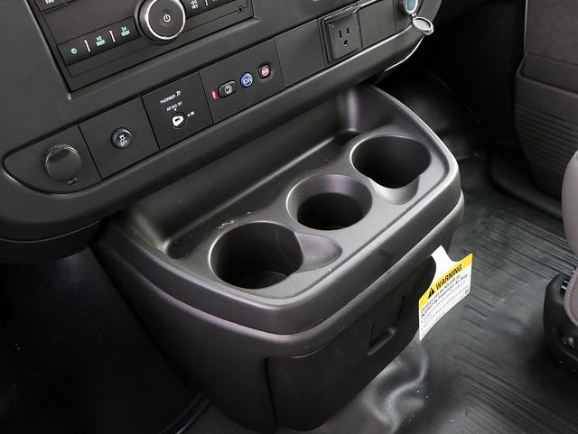 2024 Chevrolet Express Base Image 16 of 27