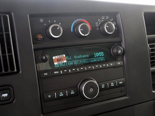 2024 Chevrolet Express Base Image 14 of 27