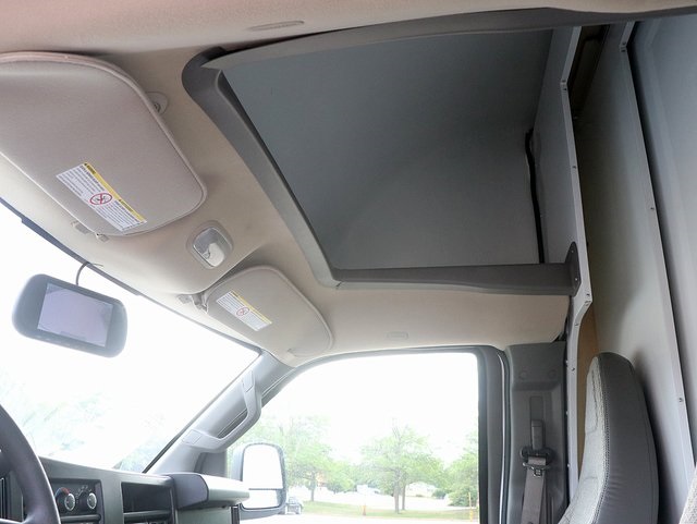 2024 Chevrolet Express Base Image 25 of 27