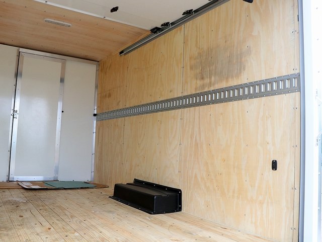 2024 Chevrolet Express Base Image 21 of 27