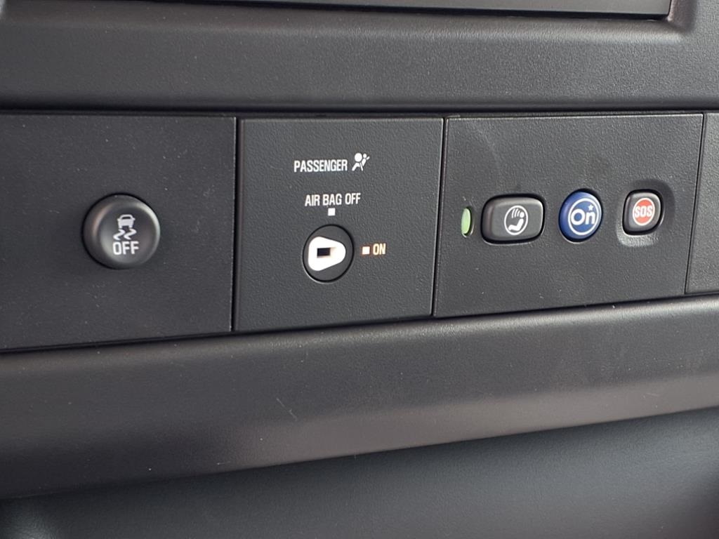 Vehicle image 14 of 26