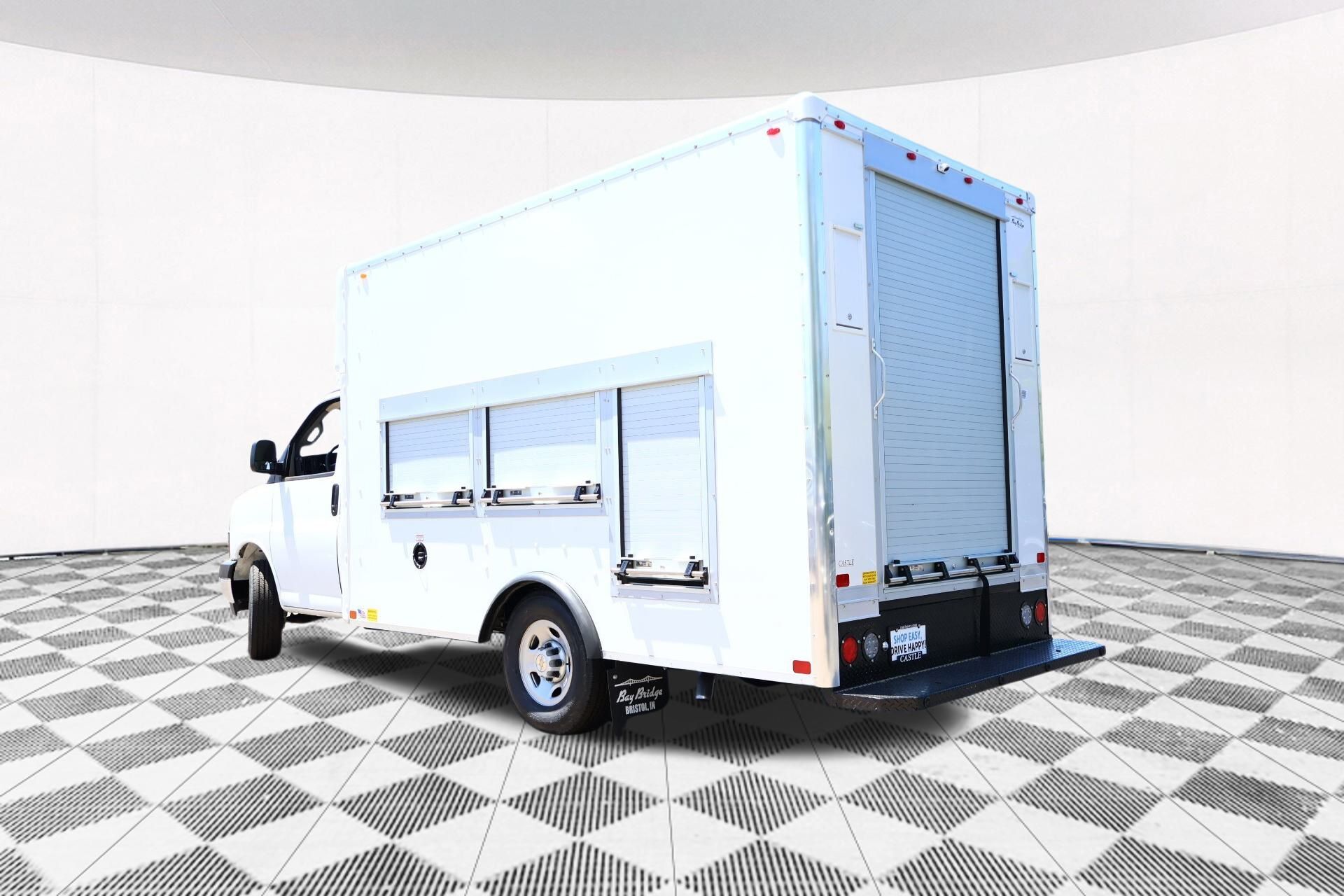 2024 Chevrolet Express Base Image 5 of 27