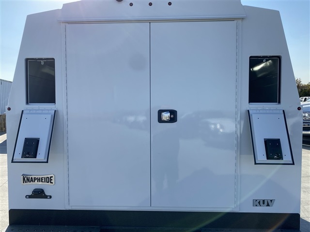 Vehicle image 35 of 48