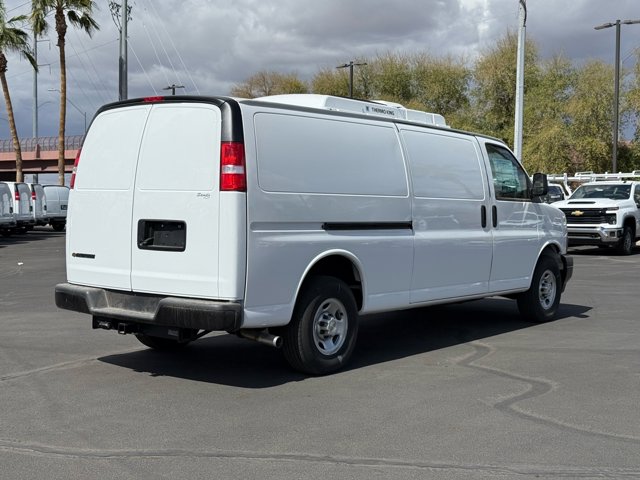 Vehicle image 6 of 26