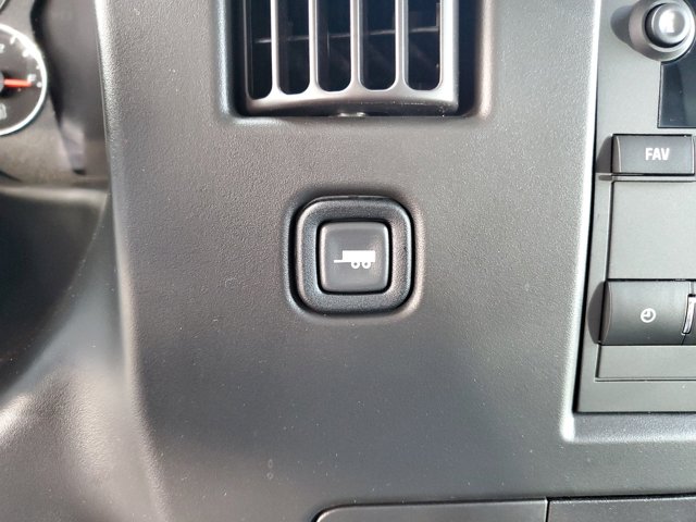 2024 Chevrolet Express Base Image 32 of 32