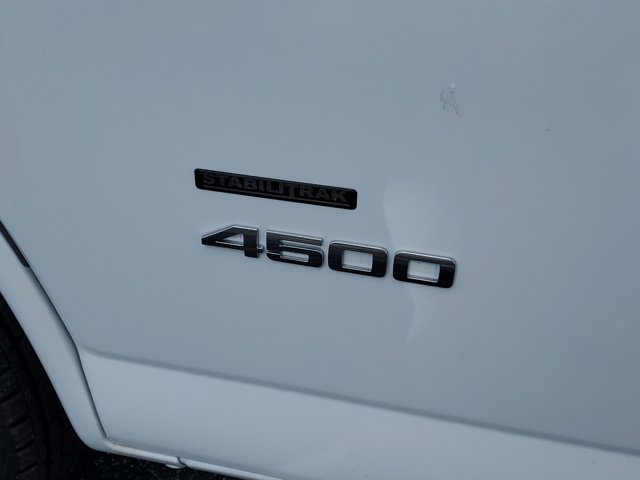 2024 Chevrolet Express Base Image 15 of 32