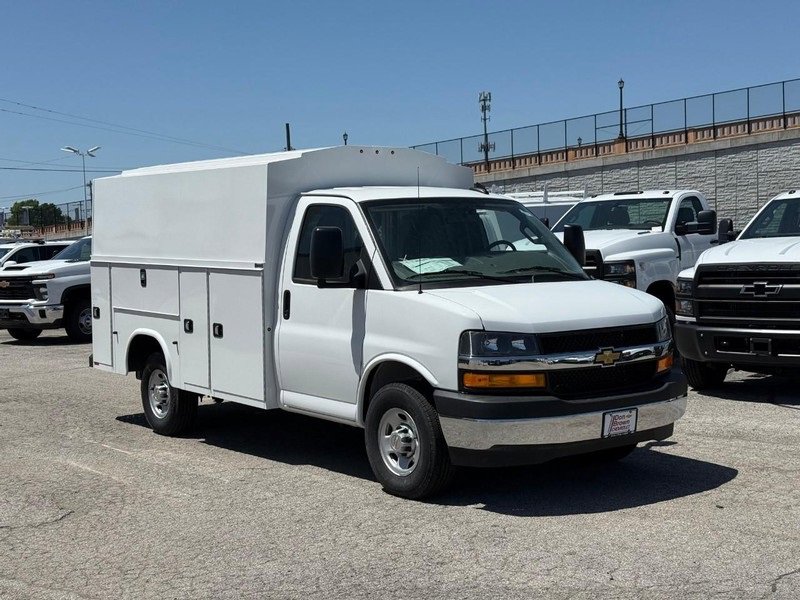 Vehicle image 1 of 14