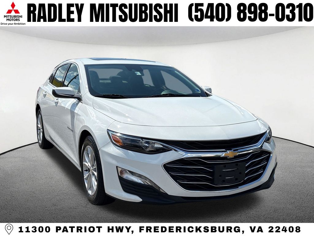 2024 Chevrolet Malibu LT Image 3 of 22