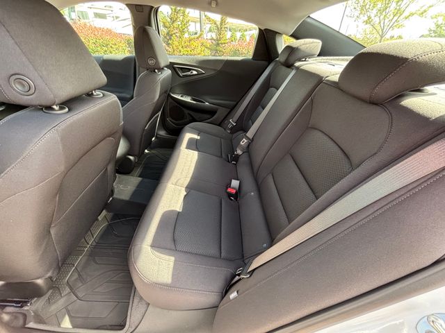 2024 Chevrolet Malibu LS Image 14 of 24
