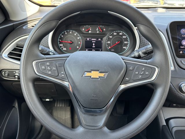2024 Chevrolet Malibu LS Image 17 of 24