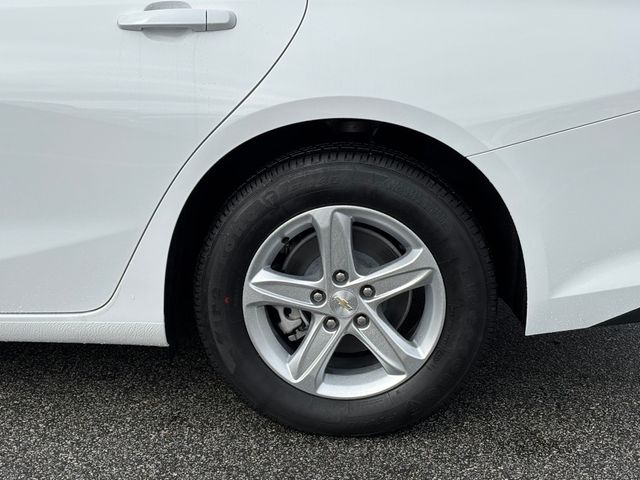 Vehicle image 16 of 31