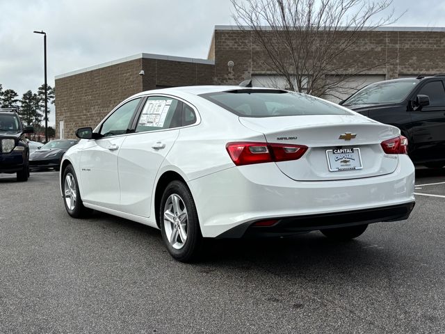 Vehicle image 8 of 33