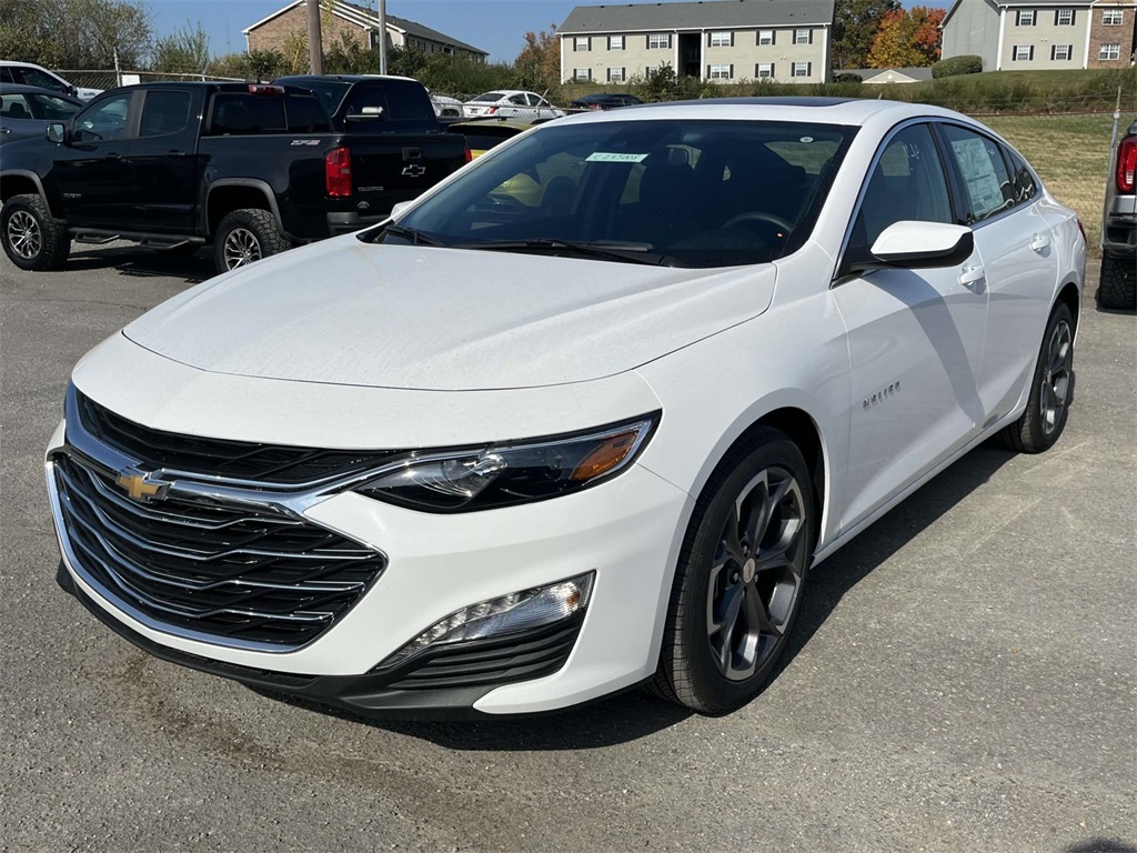 Vehicle image 2 of 6