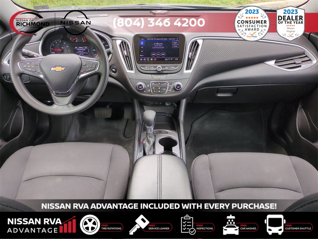 Vehicle image 15 of 28