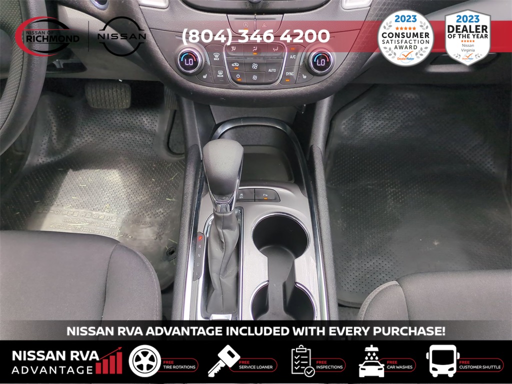 Vehicle image 19 of 28