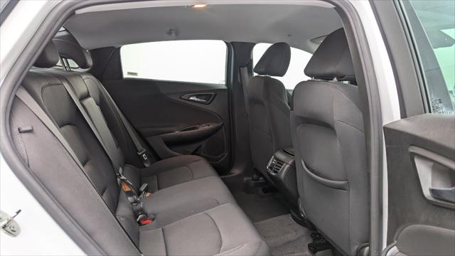 2024 Chevrolet Malibu LT Image 12 of 27