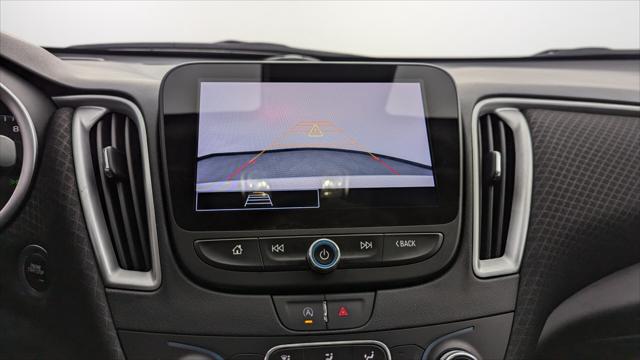 2024 Chevrolet Malibu LT Image 16 of 27