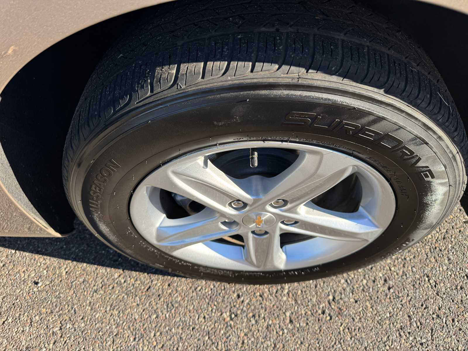 2024 Chevrolet Malibu LT Image 7 of 28