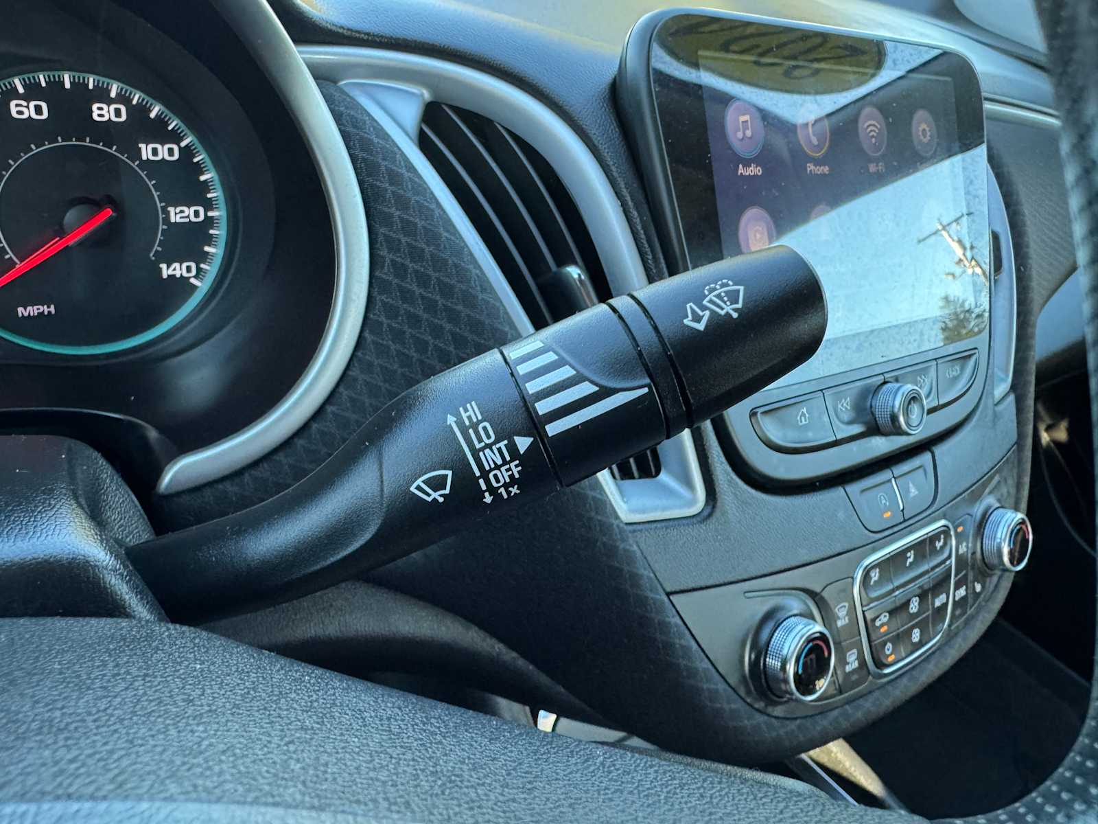 2024 Chevrolet Malibu LT Image 24 of 28