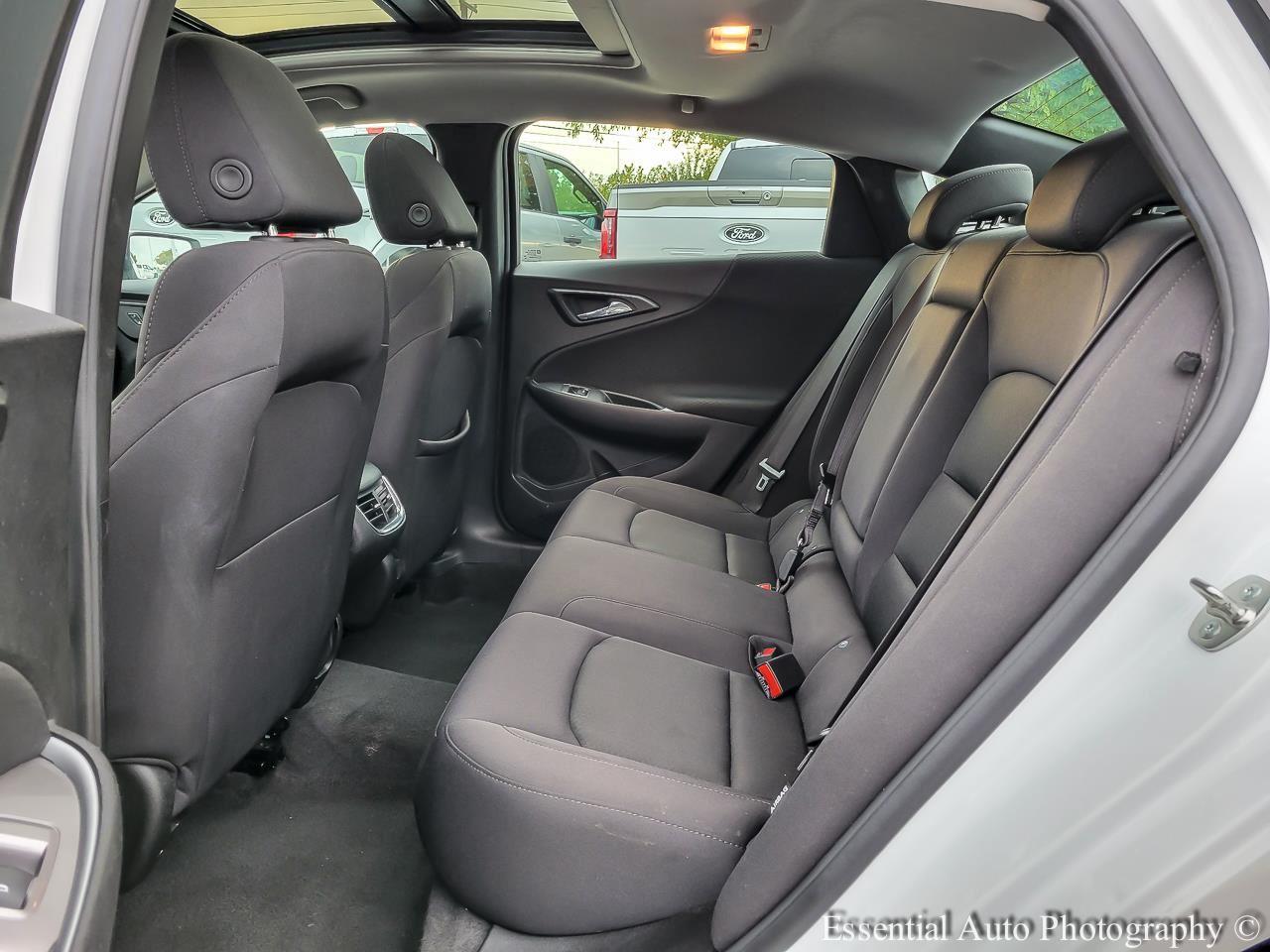 2024 Chevrolet Malibu LT Image 11 of 35