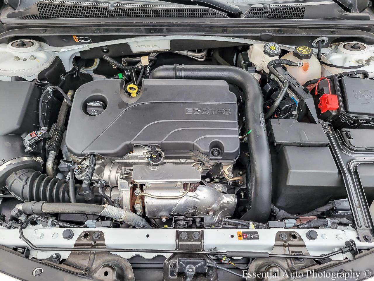 2024 Chevrolet Malibu LT Image 7 of 35