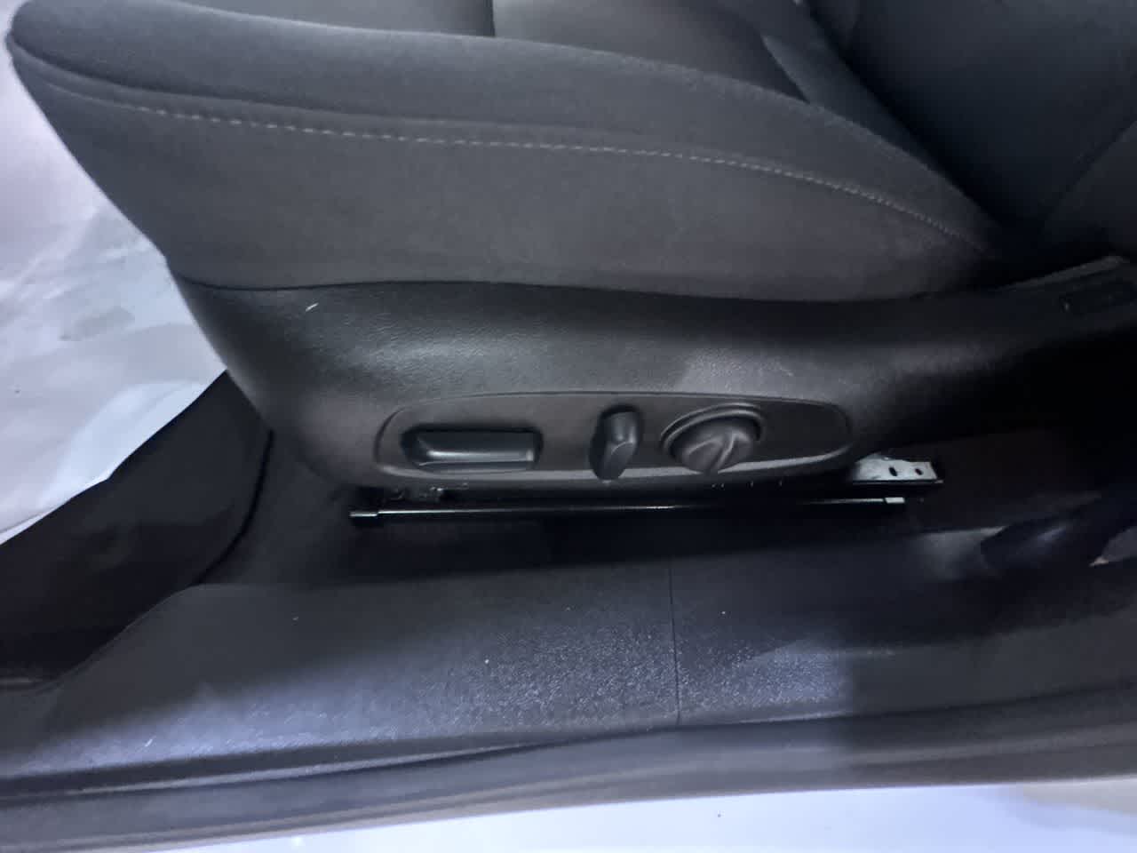 2024 Chevrolet Malibu LT Image 40 of 43