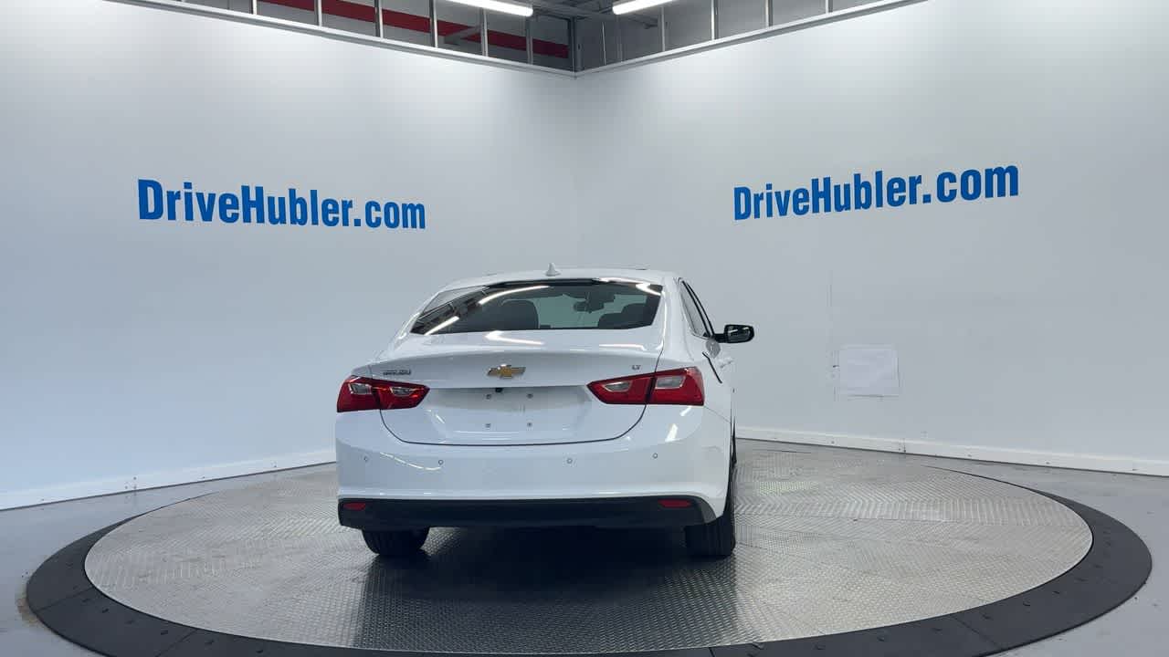 2024 Chevrolet Malibu LT Image 8 of 43